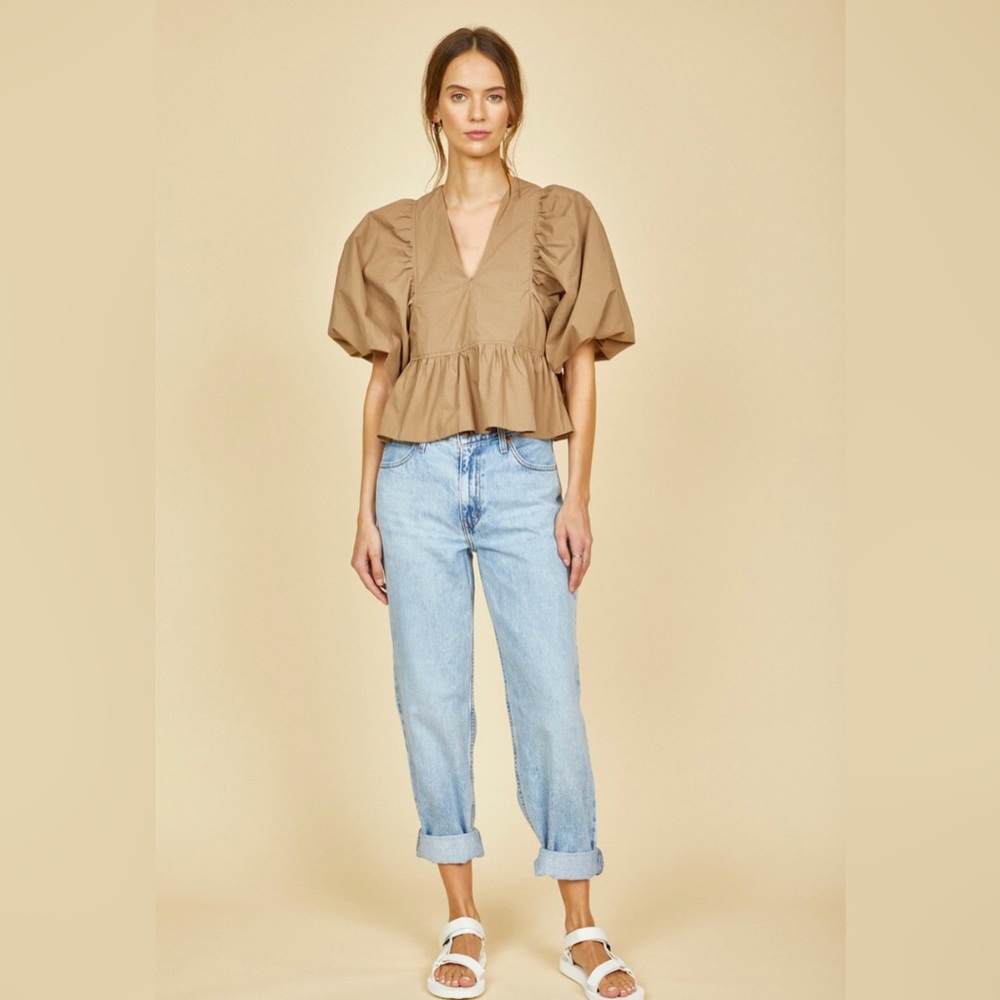 Hunter Bell Landry Top. Brown. Size small. BNWT